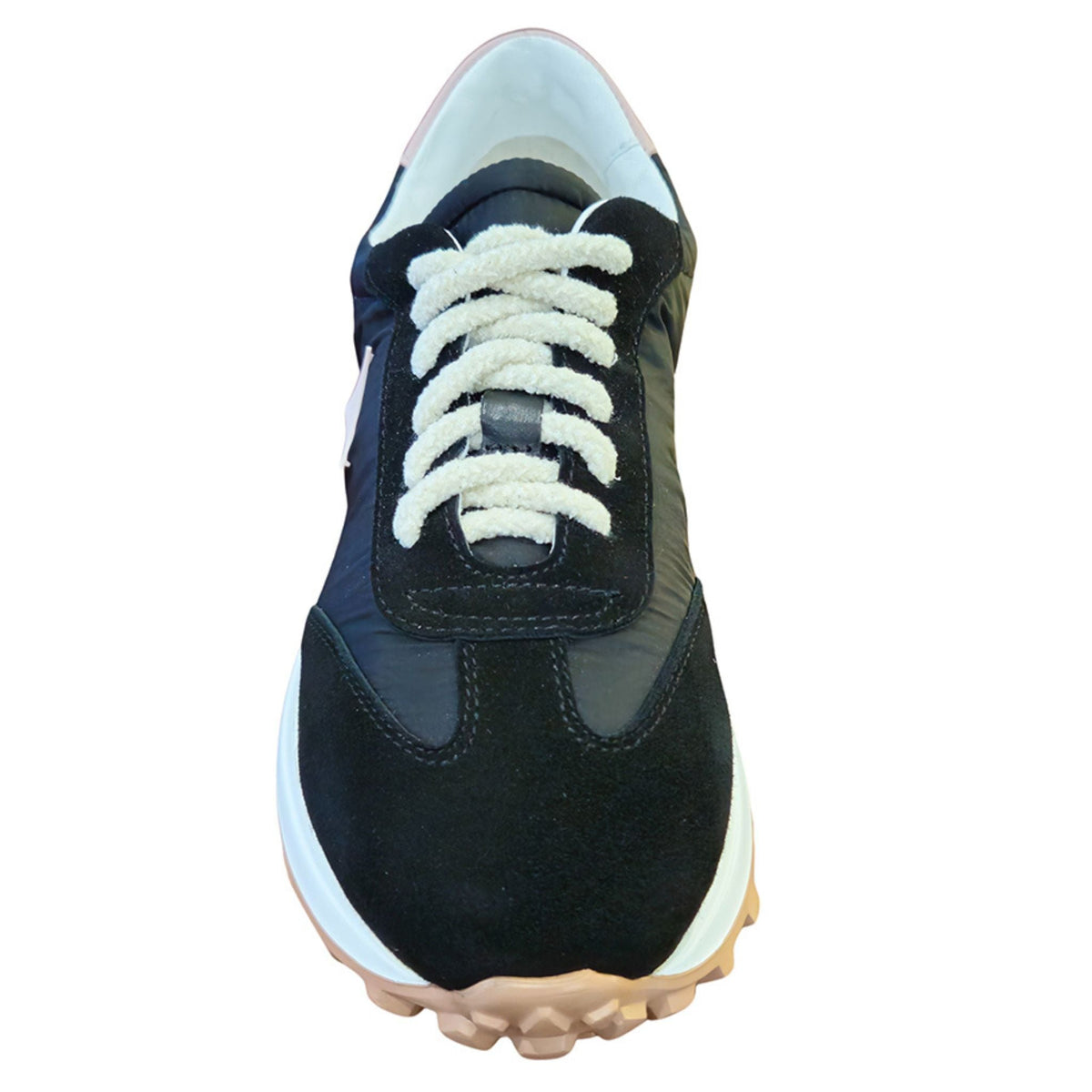 Black Star Jogger Sneaker