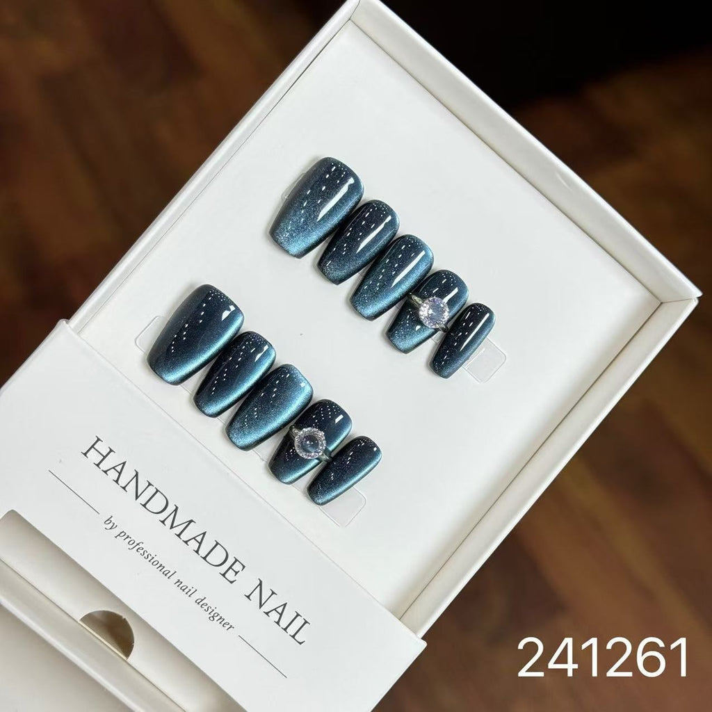 1028- Handmade press on nails fake nails removable