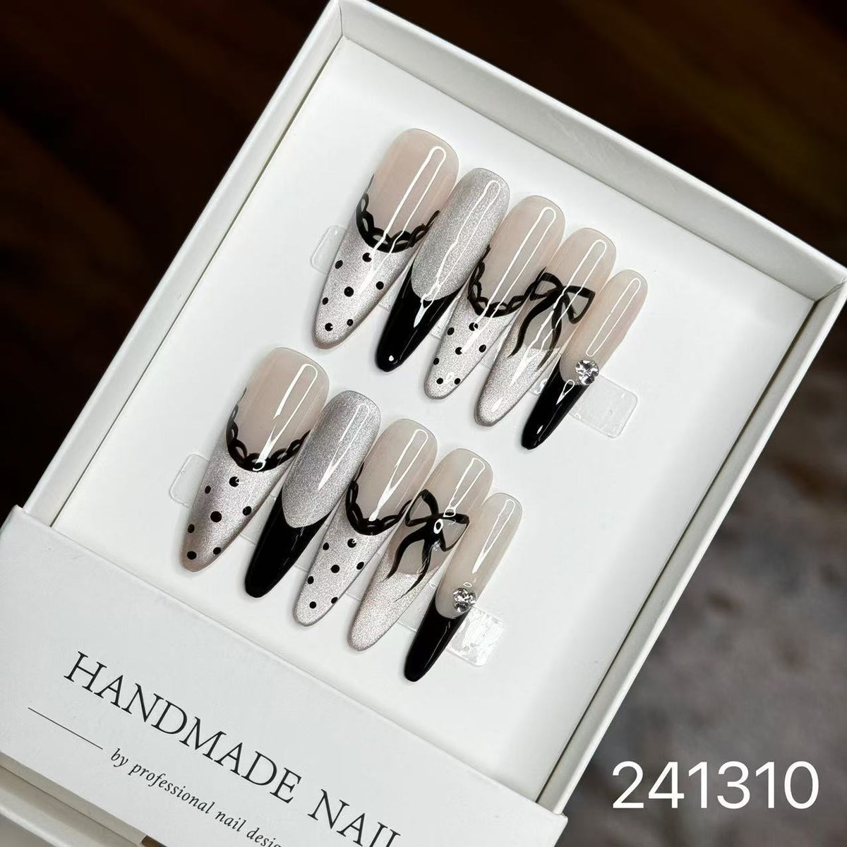 1028- Handmade press on nails fake nails removable
