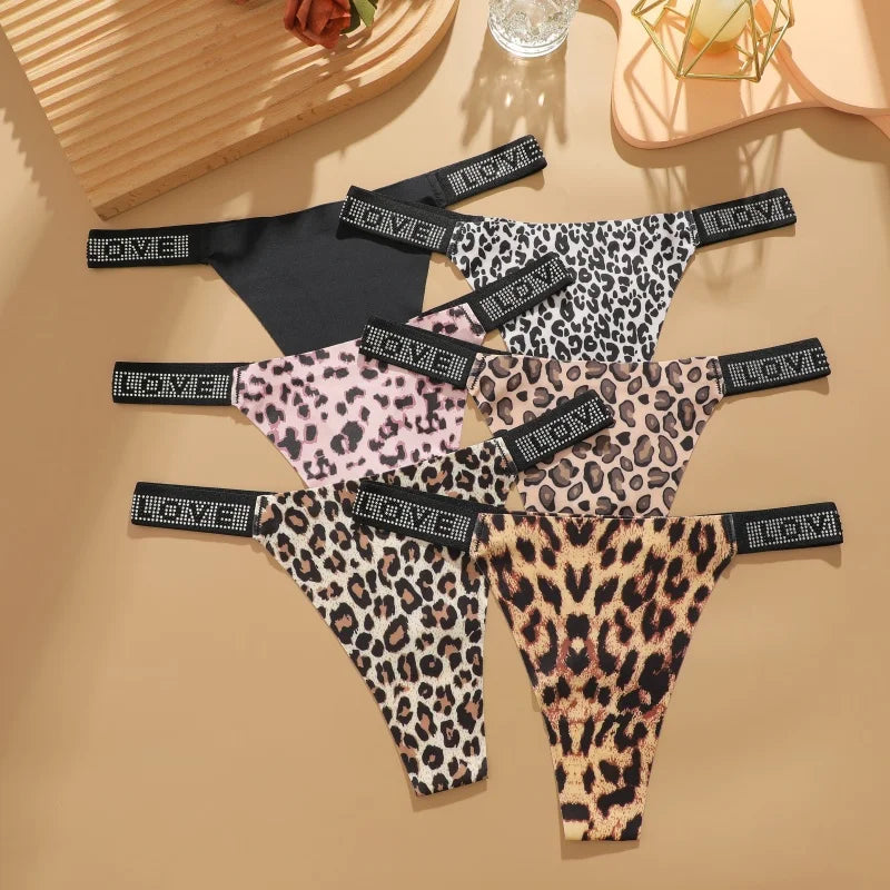 Comfortable Low-Waist Thongs & Briefs for Women – 3-Piece Lingerie Set