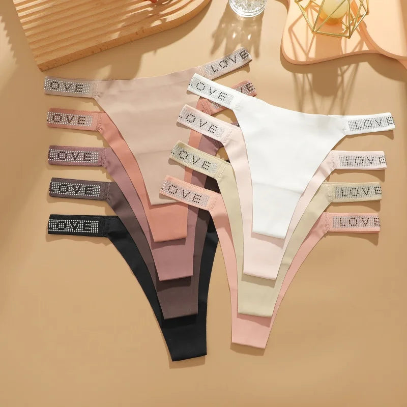 Comfortable Low-Waist Thongs & Briefs for Women – 3-Piece Lingerie Set