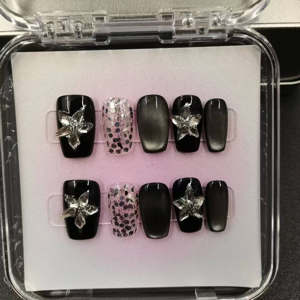 1042- Handmade press on nails fake nails removable
